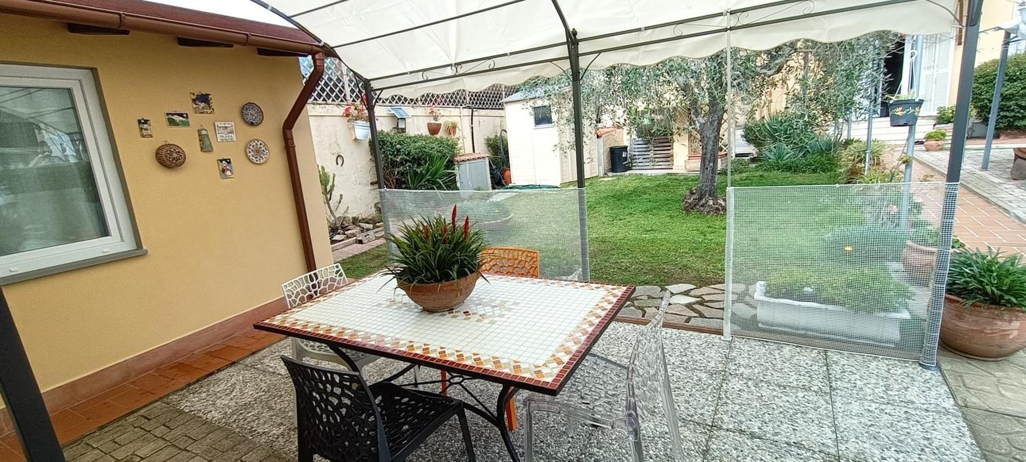 Casa In Giardino *