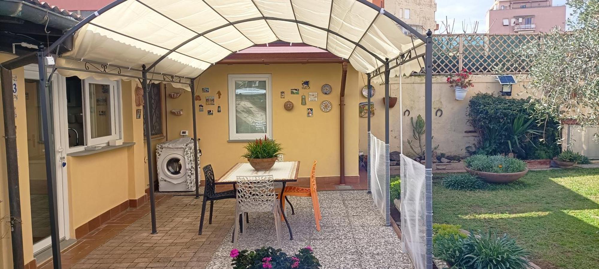 Casa In Giardino Apartment
