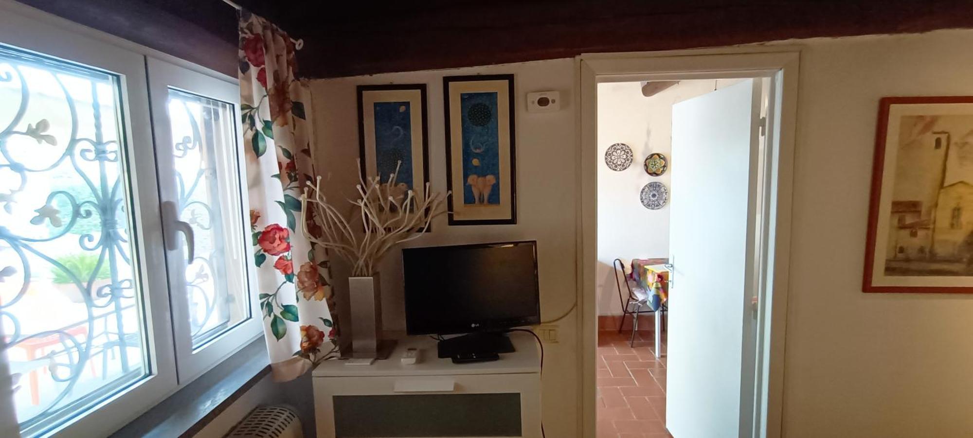 Casa In Giardino Piombino